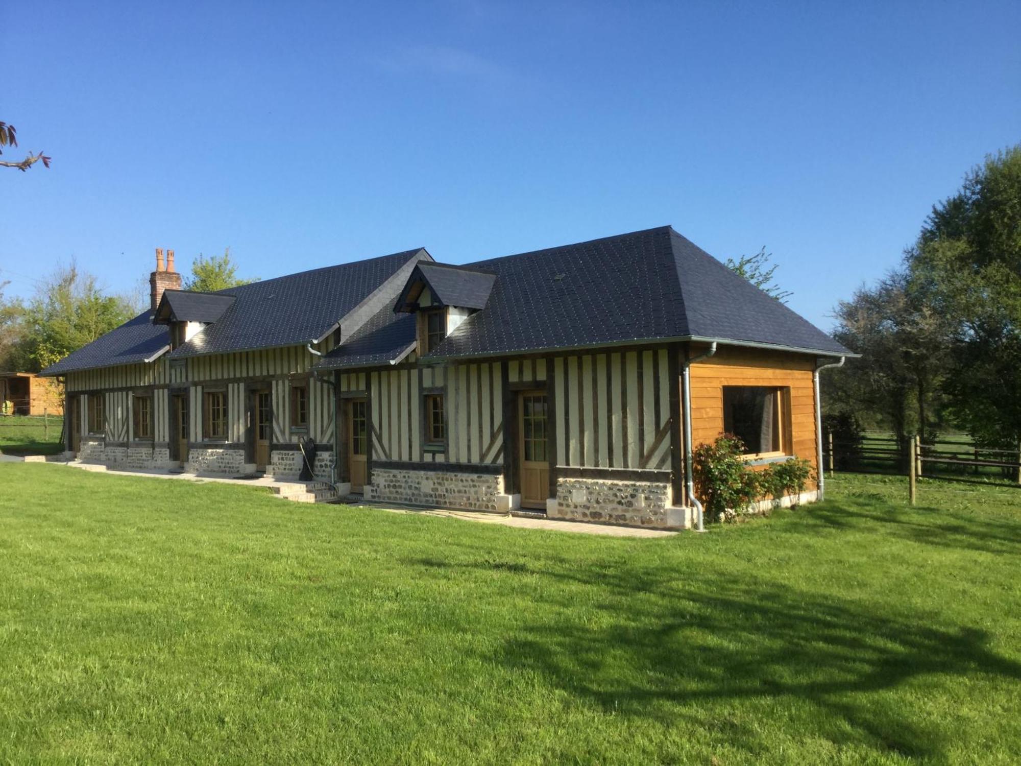 L'Auberge Du Mont Le Breuil-en-Auge Exterior photo