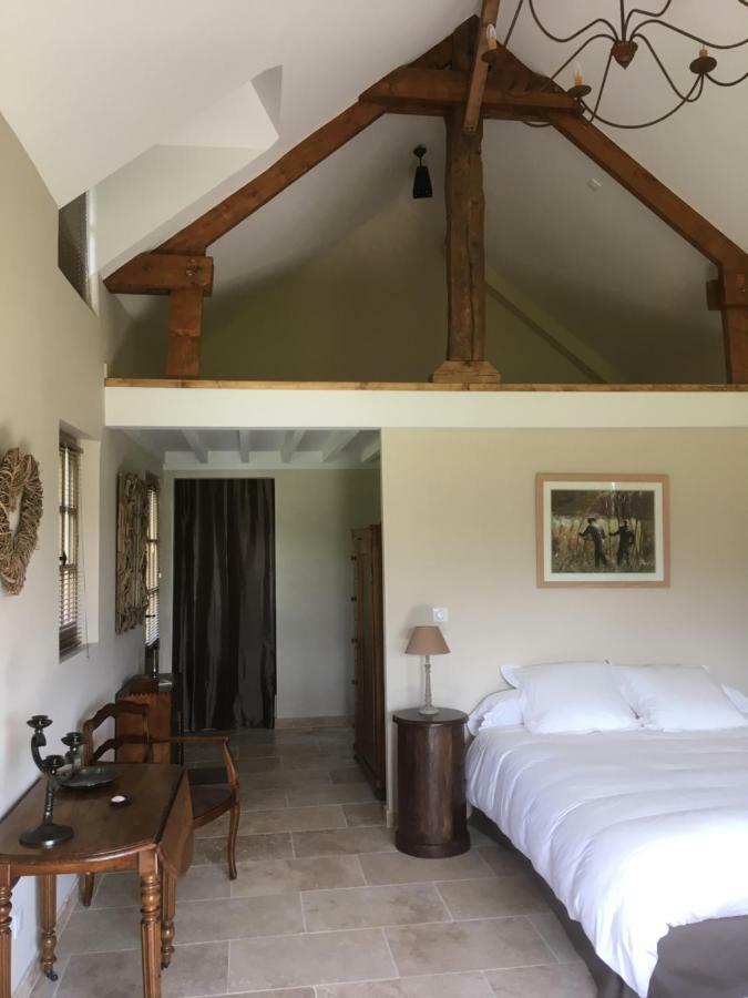 L'Auberge Du Mont Le Breuil-en-Auge Exterior photo